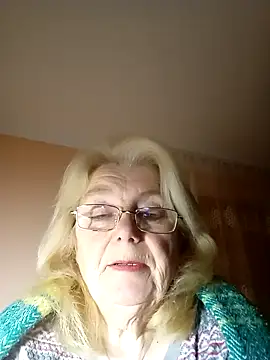 AmyLove353 online show from January 9, 4:41 am