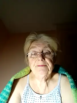 AmyLove353 online show from November 7, 4:17 am