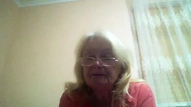 AmyLove353 online show from July 6, 8:33 pm