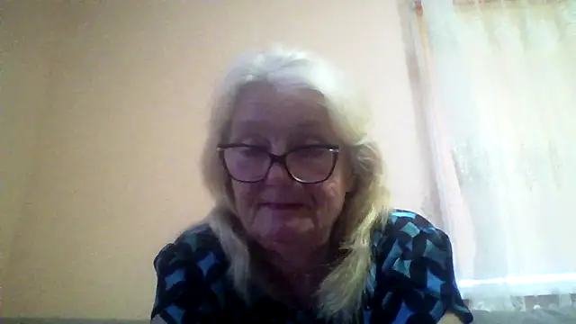 AmyLove353 online show from June 25, 2:31 am