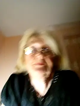 AmyLove353 online show from November 15, 10:25 pm