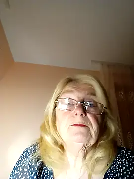 AmyLove353 online show from November 24, 9:59 pm