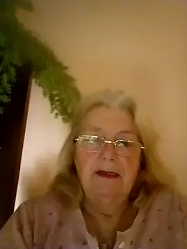 AmyLove353 online show from January 13, 5:44 am