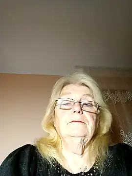 AmyLove353 online show from November 15, 4:27 am