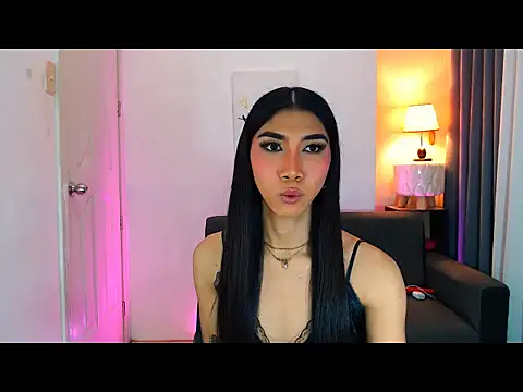 tsgorgeousmargaux online show from November 26, 3:34 pm