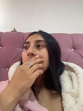 Violeet-Smith online show from February 8, 5:43 pm