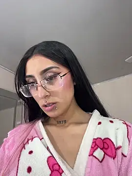 Violeet-Smith online show from November 20, 9:36 pm