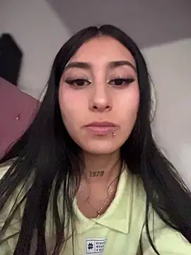 Violeet-Smith online show from April 16, 10:23 pm