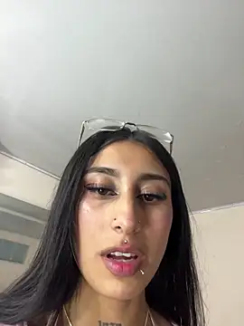 Violeet-Smith online show from November 15, 10:03 pm