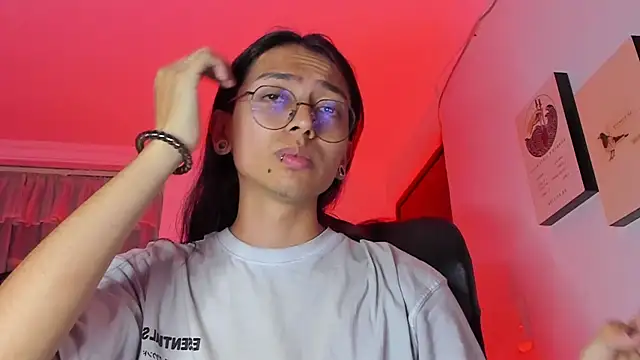  Astrea  online show from April 19, 2:34 am