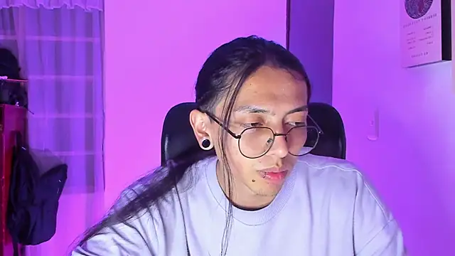  Astrea  online show from April 9, 1:07 am