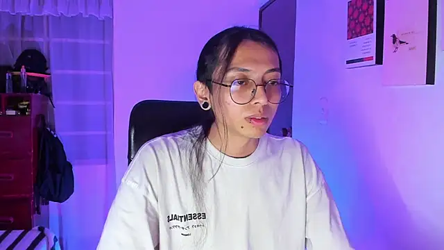  Astrea  online show from February 20, 1:13 am