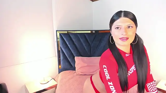 Snapshot of AlexaLaenz chatting on November 21, 12:04 pm AlexaLaenz online show from November 21, 12:04 pm