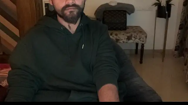 MakeMeAwareAah online show from January 6, 5:39 pm