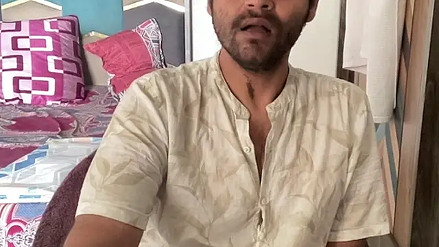 MakeMeAwareAah online show from October 25, 4:33 am