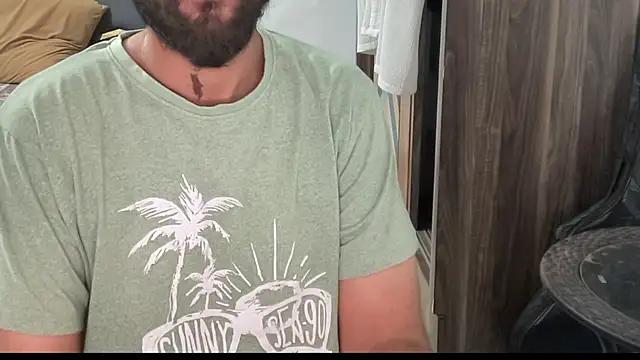 MakeMeAwareAah online show from April 13, 2:54 pm