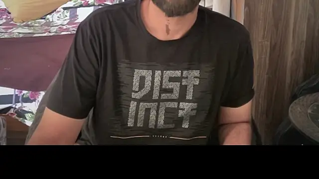 MakeMeAwareAah online show from April 12, 5:44 am