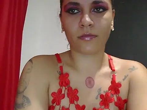 Snapshot of HotJanetta chatting on November 24, 11:16 pm HotJanetta online show from November 24, 11:16 pm