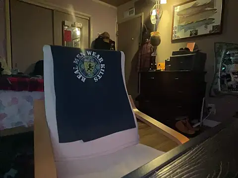 Macduckd online show from February 8, 7:11 pm