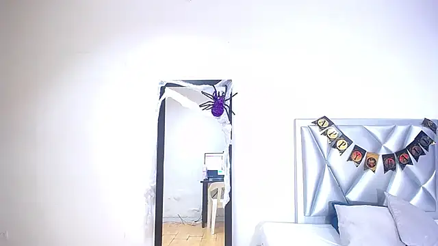 Snapshot of sexycum_dumpster chatting on October 27, 2:29 pm sexycum dumpster online show from October 27, 2:29 pm