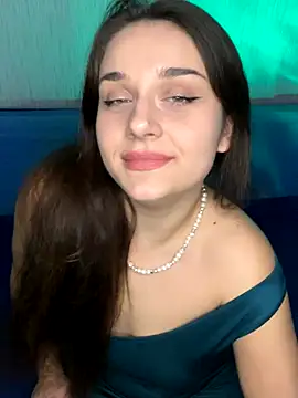 Snapshot of ScarletSi chatting on November 25, 7:47 pm ScarletSi online show from November 25, 7:47 pm