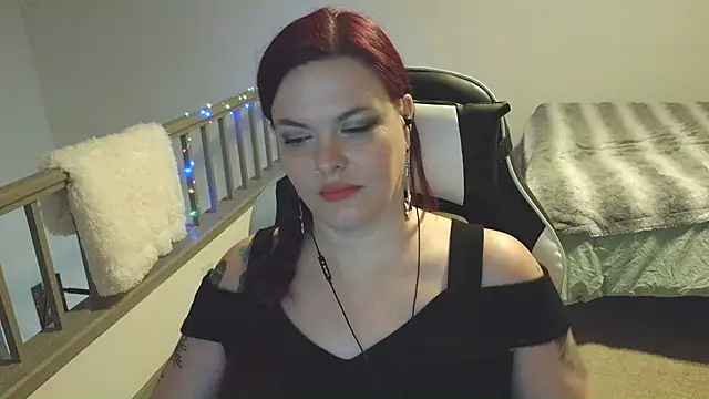 Snapshot of MissSirenaRhul chatting on October 25, 12:10 am MissSirenaRhul online show from October 25, 12:10 am