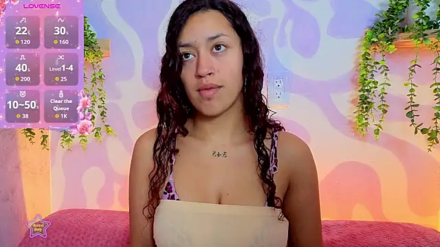 Snapshot of mia_scarlett7 chatting on June 19, 1:06 pm mia scarlett7 online show from June 19, 1:06 pm