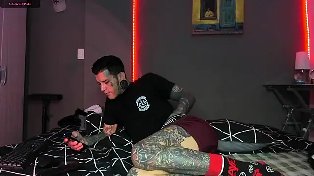 cleoo jhonny online show from March 5, 6:37 pm