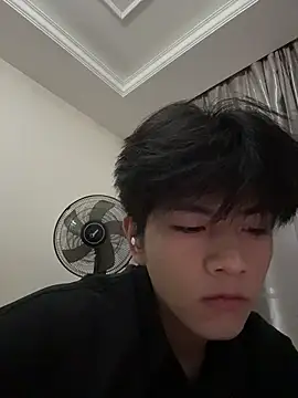 xiaofan777 online show from November 12, 10:30 am