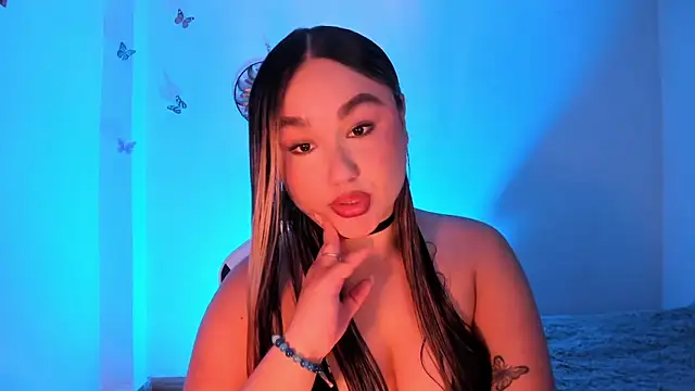 Soouf  online show from November 15, 8:35 pm