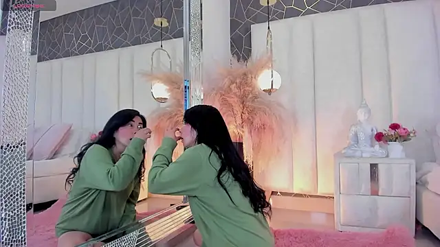 AnnieLove  online show from February 12, 12:38 pm