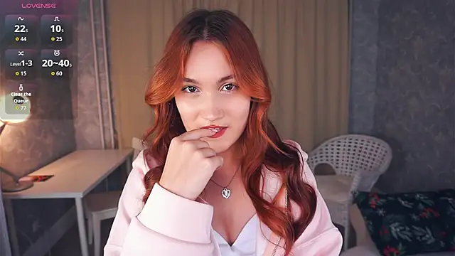 Snapshot of OcieJakab chatting on November 7, 5:17 pm OcieJakab online show from November 7, 5:17 pm