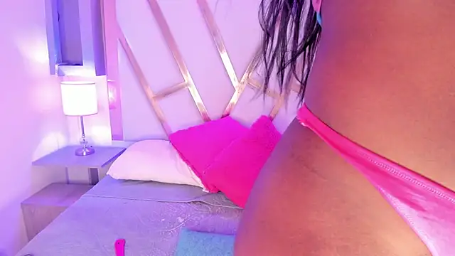 Snapshot of paulina_ruiz_777 chatting on November 26, 4:18 pm paulina ruiz 777 online show from November 26, 4:18 pm