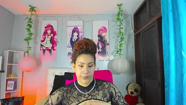 ROZZE MILA online show from March 28, 1:01 pm