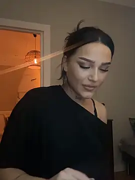 Snapshot of Gabbyys chatting on October 30, 8:28 pm Gabbyys online show from October 30, 8:28 pm