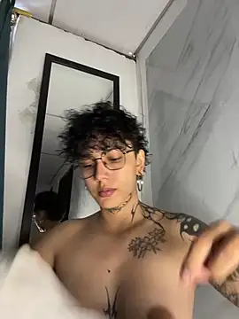 Abby Evanns1 online show from April 4, 2:23 pm