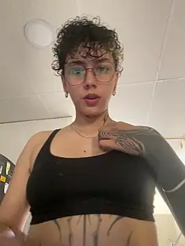 Abby Evanns1 online show from February 5, 2:35 pm