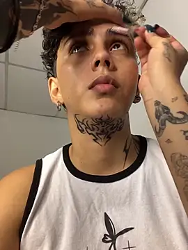 Snapshot of Abby_Evanns1 chatting on November 5, 1:42 am Abby Evanns1 online show from November 5, 1:42 am