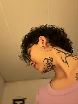 Abby Evanns1 online show from April 8, 2:18 pm