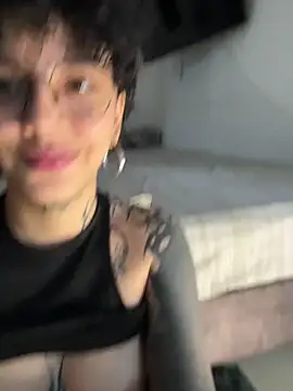 Abby Evanns1 online show from April 12, 1:58 pm