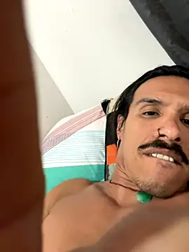 caiiobahia online show from October 24, 4:44 am