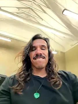 caiiobahia online show from December 13, 10:49 pm