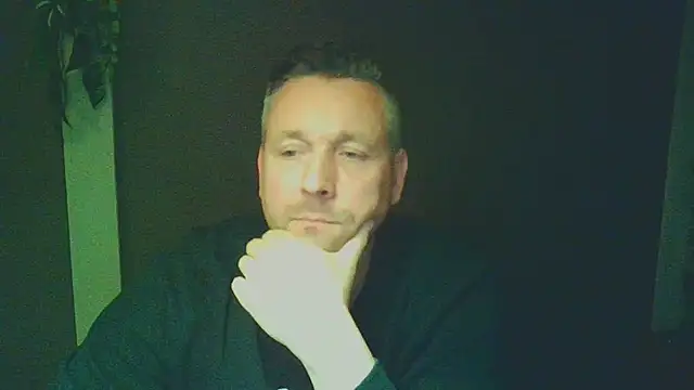 Snapshot of Woody_Longbong chatting on October 23, 5:33 pm Woody Longbong online show from October 23, 5:33 pm