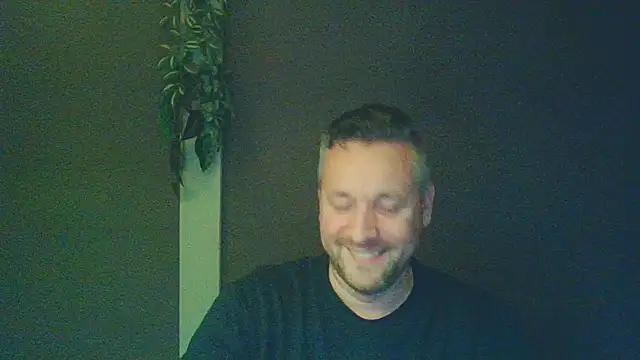 Snapshot of Woody_Longbong chatting on October 26, 5:46 pm Woody Longbong online show from October 26, 5:46 pm