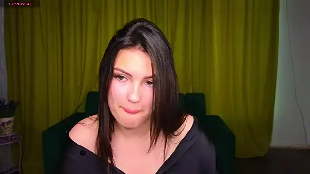 KittyShenson online show from May 22, 12:36 pm