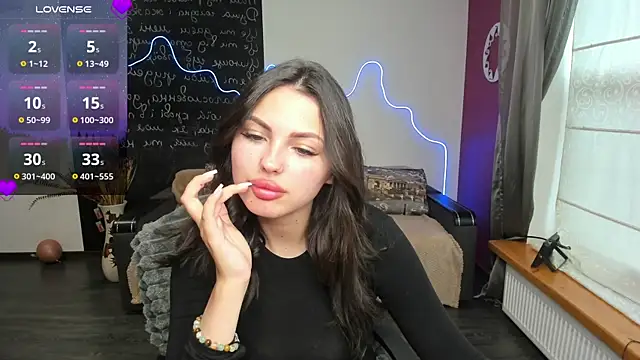 KittyShenson online show from May 30, 11:38 am