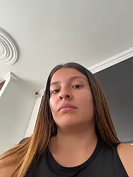 Snapshot of Talia_Bonet chatting on May 13, 4:36 pm Talia Bonet online show from May 13, 4:36 pm