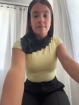 Snapshot of Talia_Bonet chatting on May 9, 2:42 pm Talia Bonet online show from May 9, 2:42 pm