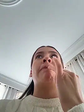 Talia Bonet online show from March 16, 7:05 pm