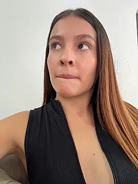 Talia Bonet online show from June 16, 5:02 pm